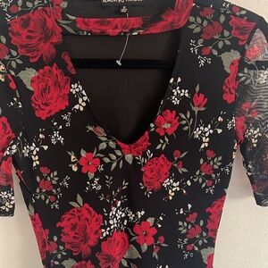 Bodysuit roses